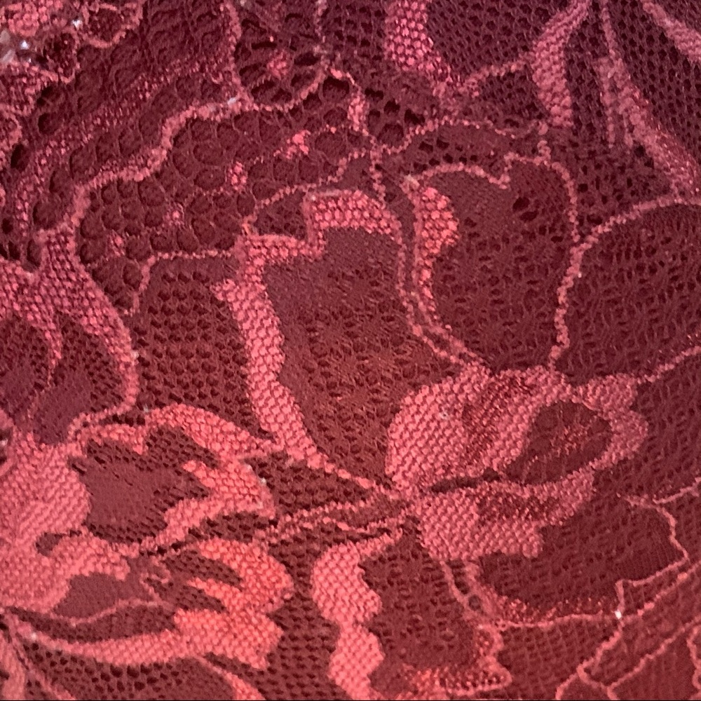 VS Pink Racerback Lace Bra - Picture 2 of 6
